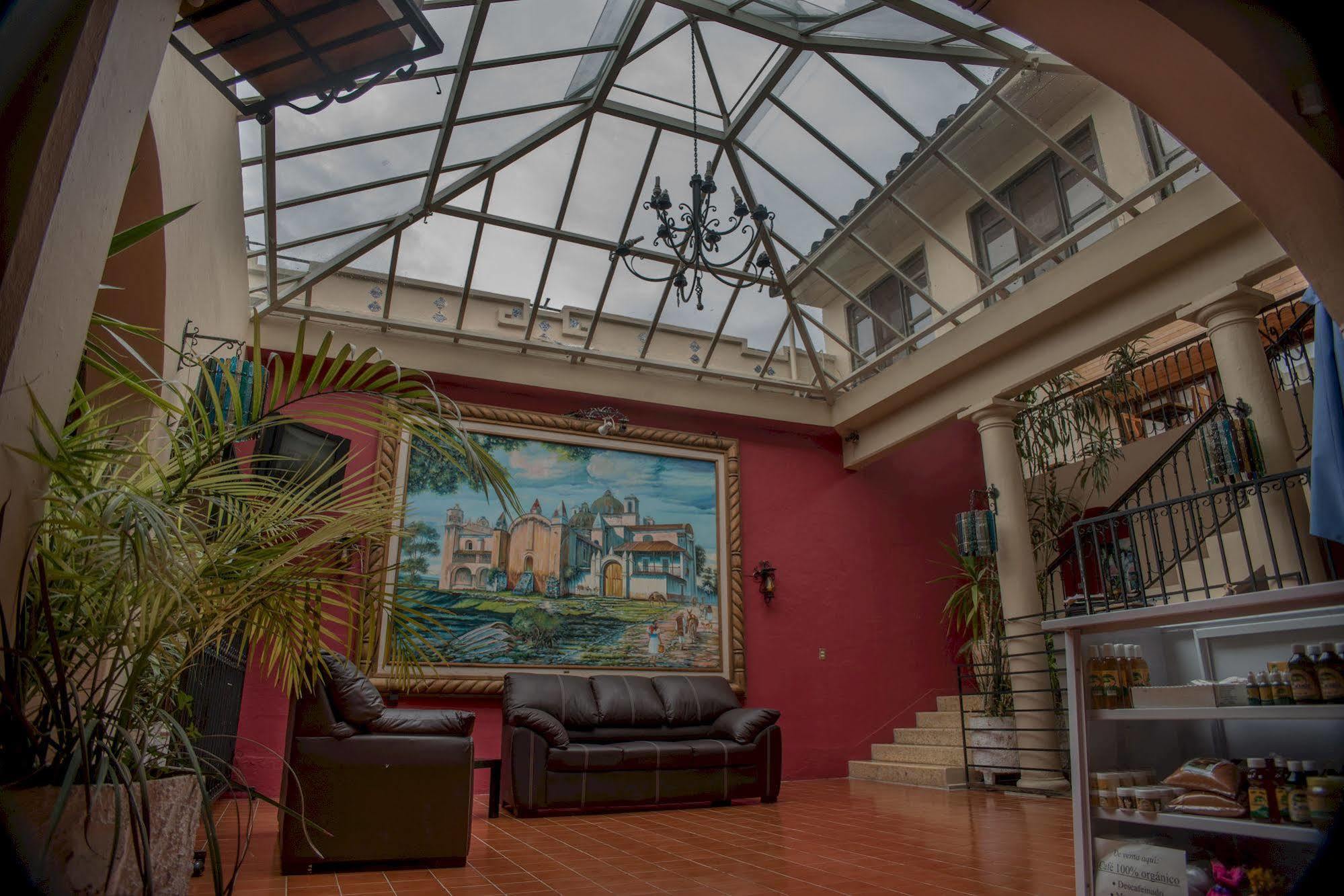 Hotel Casa Madero San Cristóbal de Las Casas Esterno foto